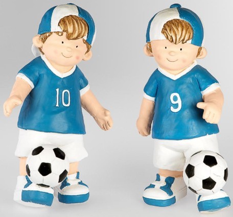 Junge mit Fu�ball blau